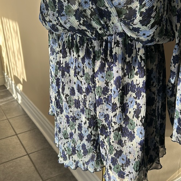 ZARA printed pleated romper size extra small - Picture 7 of 11